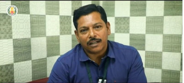 Chief Minister Stalin presented the award to Nagapattinam Humanity Heroes Chief Minister Stalin presented the award to Nagapattinam Humanity Heroes