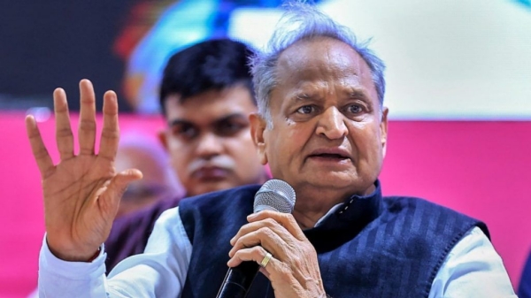  Ashok Gehlot says Rahul Gandhi is Congress PM candidate for 2024 Lok Sabha polls