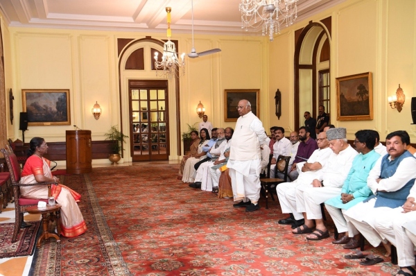 Meeting with president murmu on manipur violence is not satisfactory: says Thirumavalavan MP 