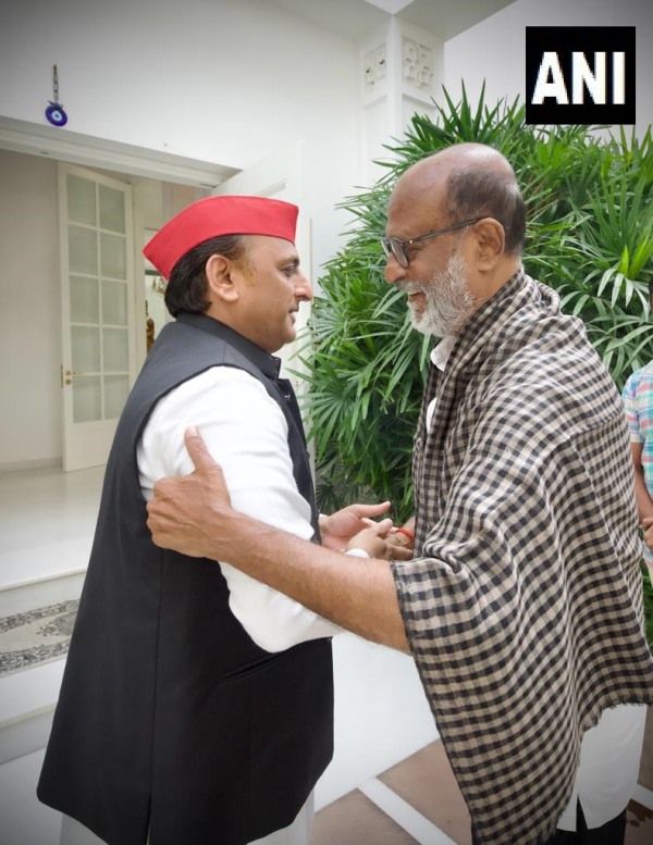 What did Akhilesh Yadav says about meeting with actor Rajinikanth? What did Akhilesh Yadav says about meeting with actor Rajinikanth?