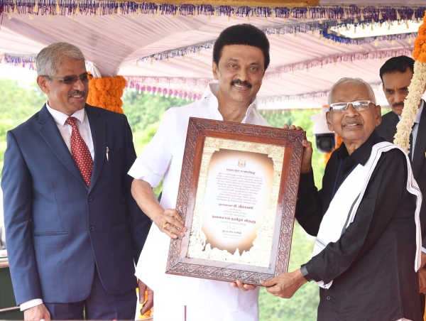 Tagaisal tamilar award for K Veeramani: What he going to do with Rs 10 lakhs