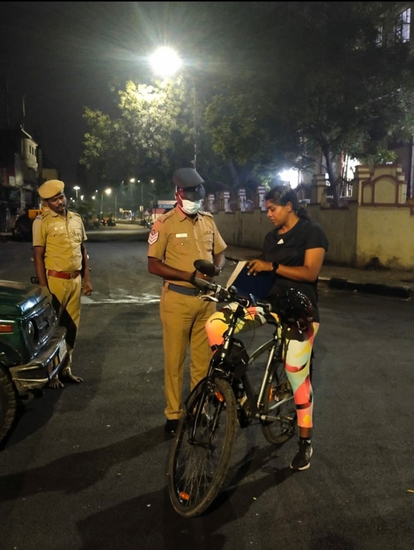 Madurai New DIG Ramya bharathi says that night rounds will continue here too Madurai New DIG Ramya bharathi says that night rounds will continue here too