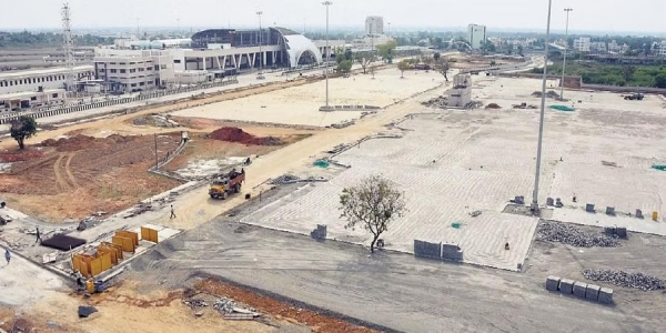 Officials announced that 99% of the work on Kilambakkam Bus Terminal has been completed and will be opened soon Officials announced that 99% of the work on Kilambakkam Bus Terminal has been completed and will be opened soon