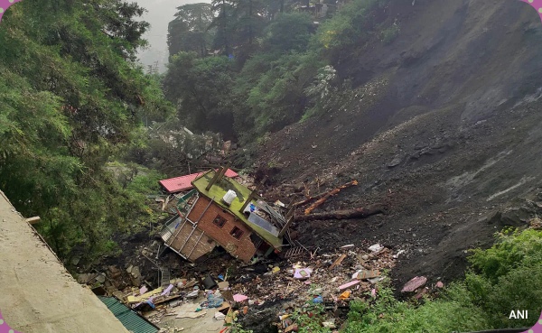 Himachal Rain: 70 Dead Loss Of 10,000 Crores says Chief Minister 