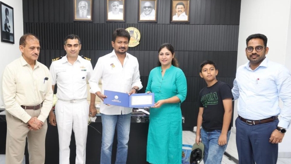  Udhayanidhi Stalin gave Incentives to athletes 