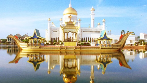 Do you know which one is Worlds biggest house? 