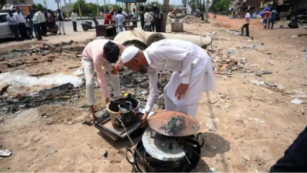 out of 100 families only 15 remains, cries migrants in Gurugram 