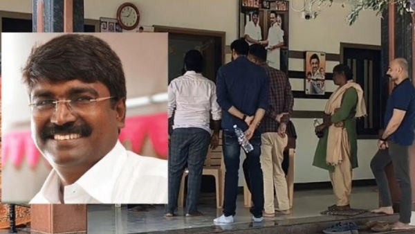 ED officials seized locker key from DMK executive Veera saminathans aide 