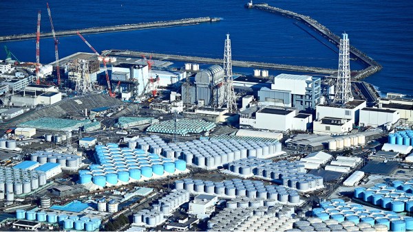 South korean people store salt and fish due to Japans Fukushima nuclear plant wastes