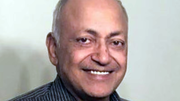  How An Indian American lost his job for speaking in Hindi