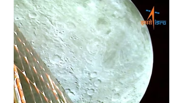 Isro released Moon video as viewed by chandrayaan 3 during lunar orbit insertion 