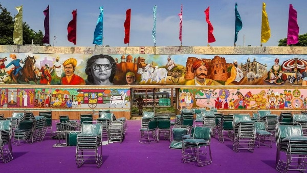 Stage set for 77th Independence Day celebrations- PM Modi to address Nation