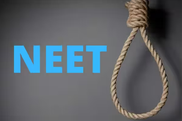 Amid of governor RN Ravi speech A 19-year-old student suicide after 2 times failed in NEET exam 