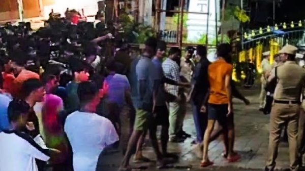 Students protest on East Coast Road in Chennai demanding justice for kanathur student death 