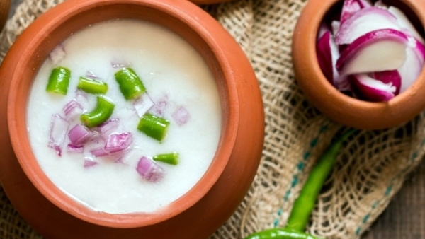 Do you know the Health Benefits of Pazhaya Soru and what are the Uses of Soaked Rice