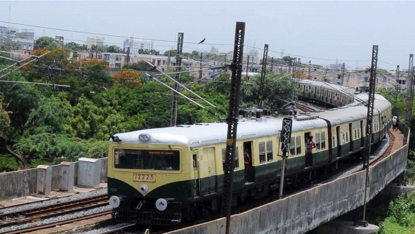 Chennai Parakkum rail service from Chennai Beach to Chepauk has been canceled for 7 months 