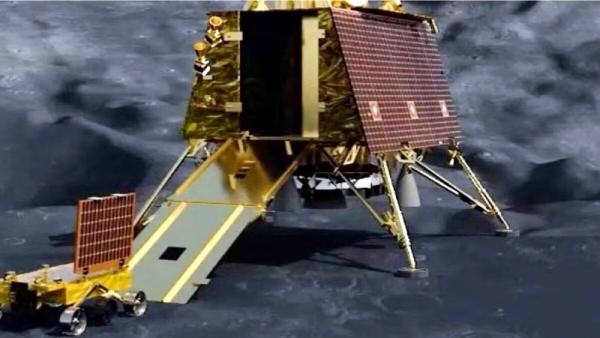 A 12-degree chase every day: How is Chandrayaan 3 Pragyaan rover chasing the Sun from the moon? 