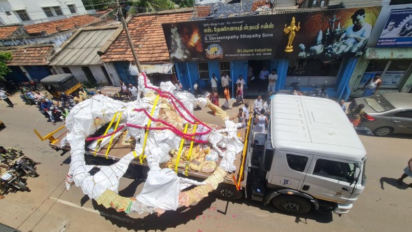 World tallest 28 feet Nataraja bronze sculpture made in Tamil Nadu Swamimalai and sent to Delhi G20 summit 