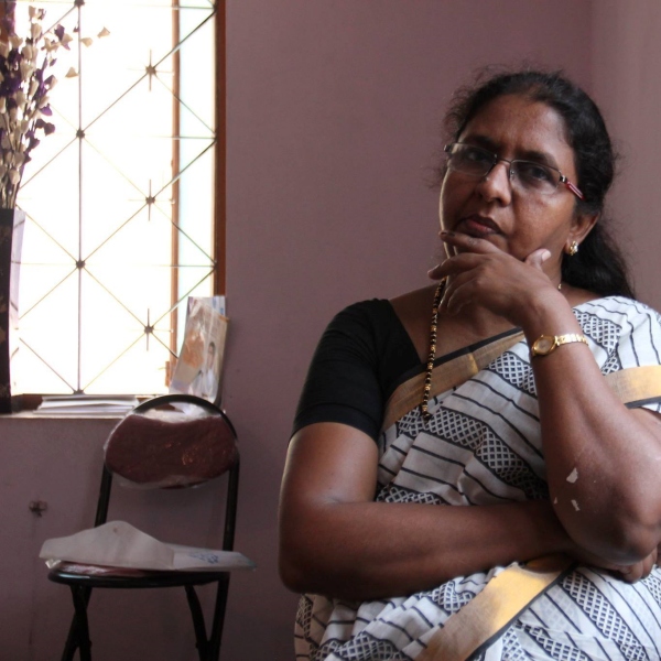  Minister Geetha Jeevan briefed about hi-tech facilities in Thozhi Womens Hostel