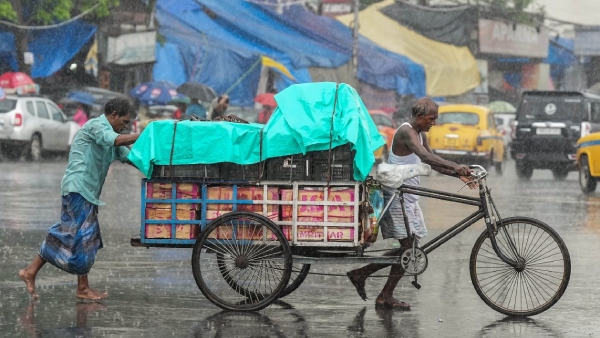 Three districts will have good rain for next three hours says chennai meteorological department