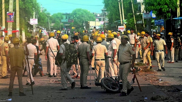 Violence erupted in procession leads 2 police death Violence erupted in procession leads 2 police death