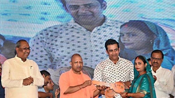 Yogi Adityanath is proud that BJP has lifted 5.5 crore people from poverty in Uttar Pradesh 