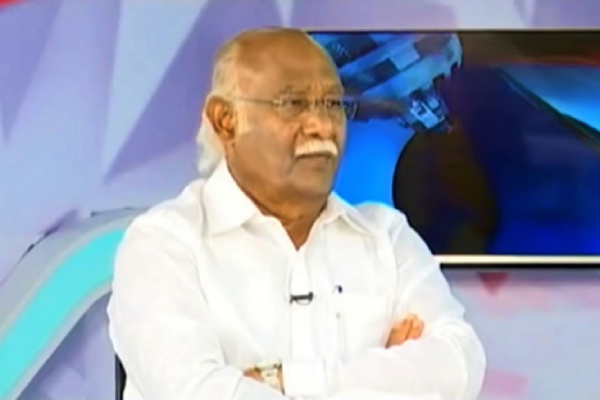 Why was Anwar Raja removed from the AIADMK party and Why did he return to it? 