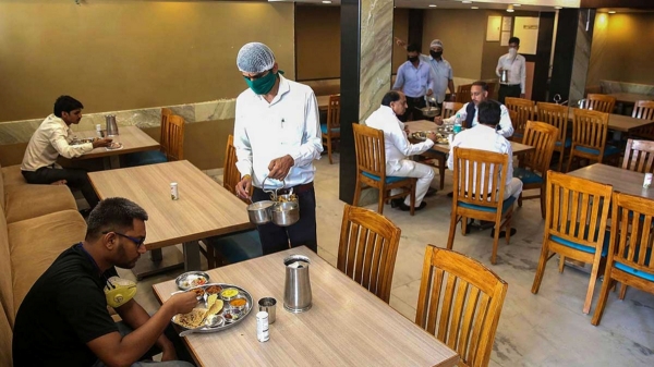 No Smoking rooms are allowed in Tamil Nadu restaurants anymore: Government orders No Smoking rooms are allowed in Tamil Nadu restaurants anymore: Government orders