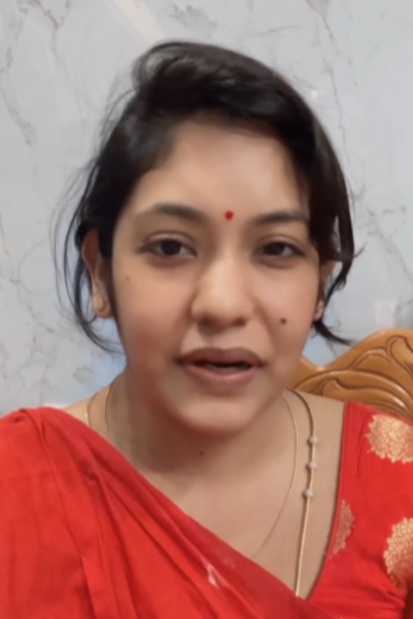 Actress Shruthi Shanmugapriya emergency video after her husbands death