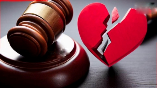 The Karnataka HC granted divorce to a man who sought divorce on the grounds that his wife insulted him for being Dark Skinned 
