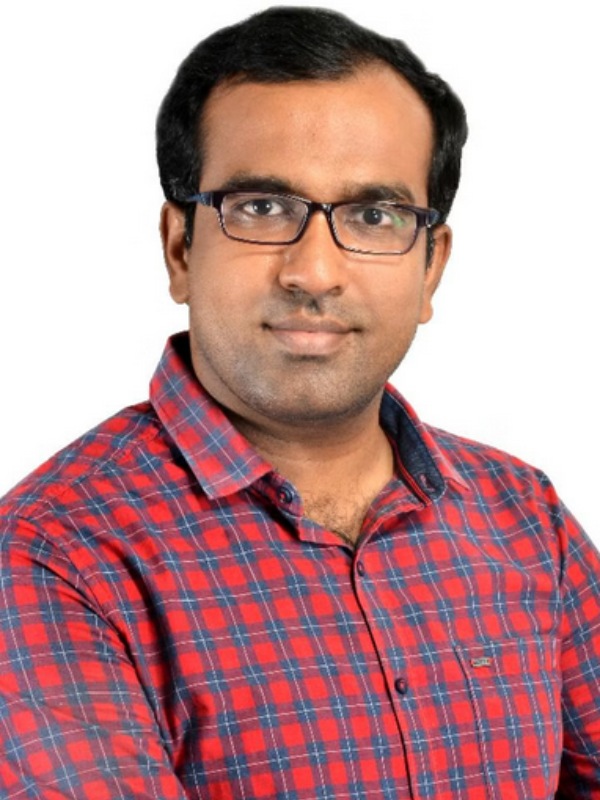 Dr. Farooq Abdulla explains how dangerous it is to give birth at home 