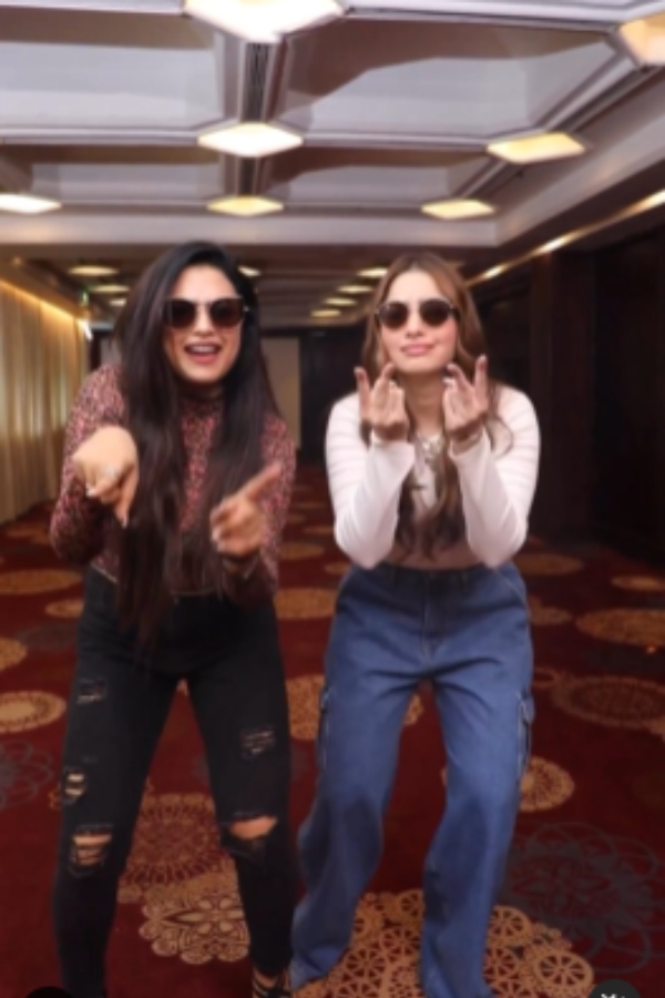 Jailer Movie Kavalaya Song Actress Tamannaah Danced With Serial Actress Farina