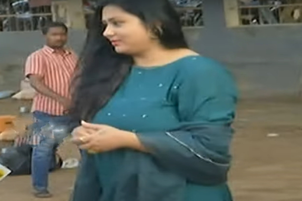 Actress Namitha participate in the Chennai Independence Day Function and praises the BJP Government Actress Namitha participate in the Chennai Independence Day Function and praises the BJP Government