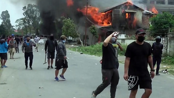 Violence resumes in Manipur: 3 killed in clash between two sides 