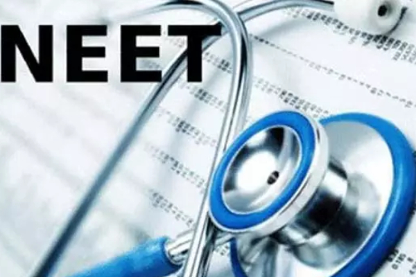 BJP complaints at Salem steel plant against Ammasiyappan who questioned the governor about NEET 