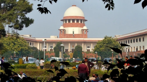 Supreme Court allows rape survivor to terminate pregnancy, slams Gujarat High Court 