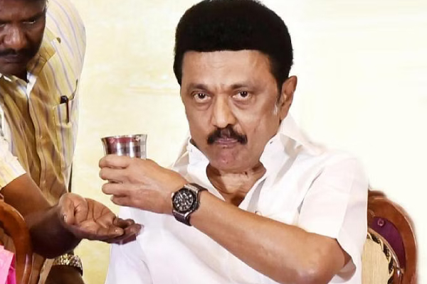 What is the pre-poll survey of Lok Sabha Election 2024 saying? Will BJP get a majority? What is the pre-poll survey of Lok Sabha Election 2024 saying? Will BJP get a majority?