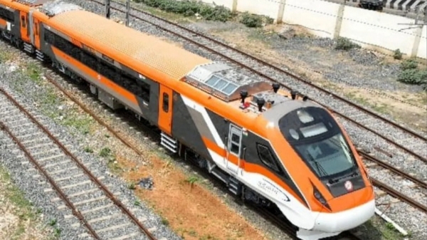  Soon one can travel from Chennai to Bengaluru in just 4 hours by train