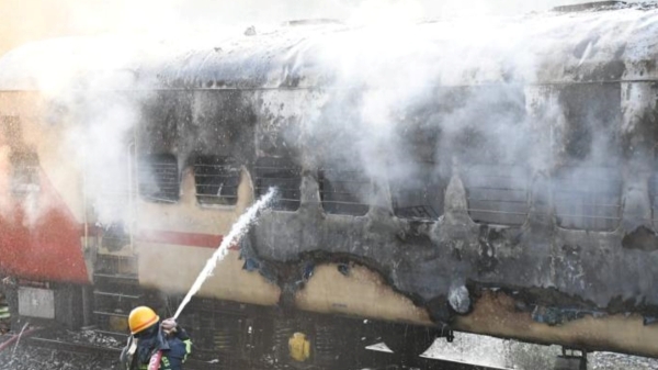 9 died in Madurai train fire accident as Scan machines are kept as a showcase at railway stations Who is responsible? 