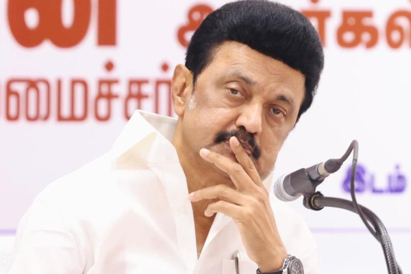 why are you asking vote for Congress which is refusing to give water in cauvery? Seaman slams TN CM 