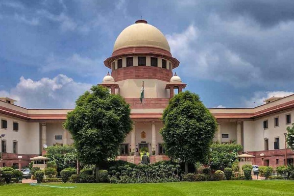 Tamilnadu government petition in supreme court against karnataka on cauvery issue 