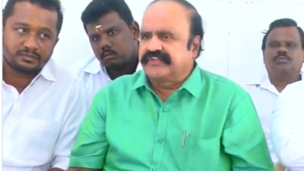 Pugazhendhi accuses that dmk government mutual understanding with edappadi palanisamy Pugazhendhi accuses that dmk government mutual understanding with edappadi palanisamy
