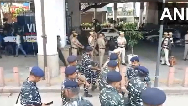 Haryana Clash: Bajrang Dal hoHaryana Clash: Bajrang Dal hold Protest- Delhi on High alert as violence spreadsld Protest- Delhi on High alert as violence spreads