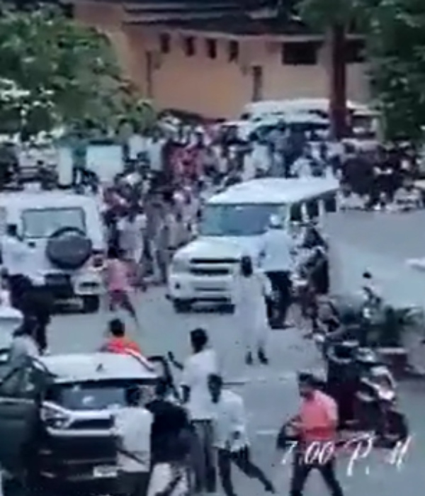 A Muslim man chased and kicked in the board light amid the violence in Gurugram Haryana 