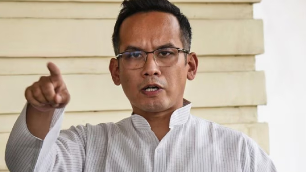  Congress MP Gaurav Gogoi says BJP barred Manipur MPs to speak in Parliament