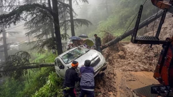  Heavy cloudburst in Himachal Pradesh Solan results in death of Seven