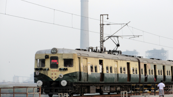 The work on 4th route between Chennai Beach and Egmore will start at the end of this month The work on 4th route between Chennai Beach and Egmore will start at the end of this month