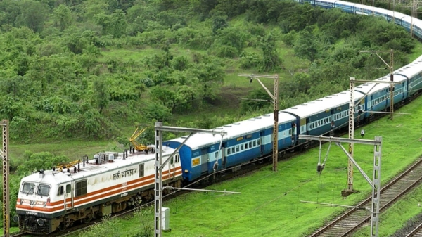  Indian Railways to introduce a new type of train called the push-pull train 
