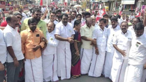 A large number of party workers gathered in Madurai for the AIADMK conference 