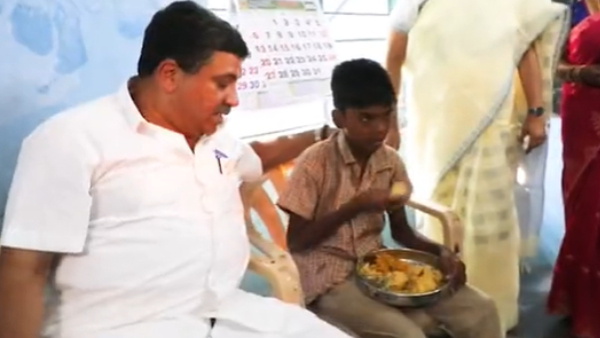 Minister PTR Palanivel thiagarajan gives important advice to madurai mayor about breakfast scheme 